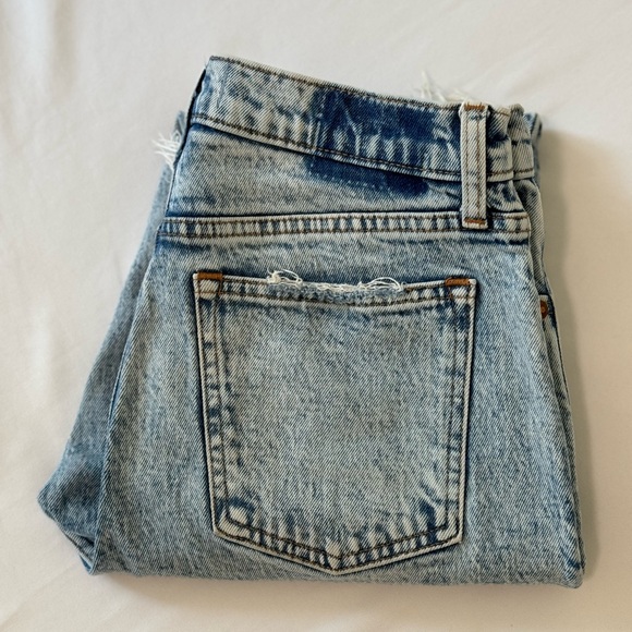 Abercrombie & Fitch Denim - Abercrombie and Fitch, Size: 27/4S, Color: Light Acid wash